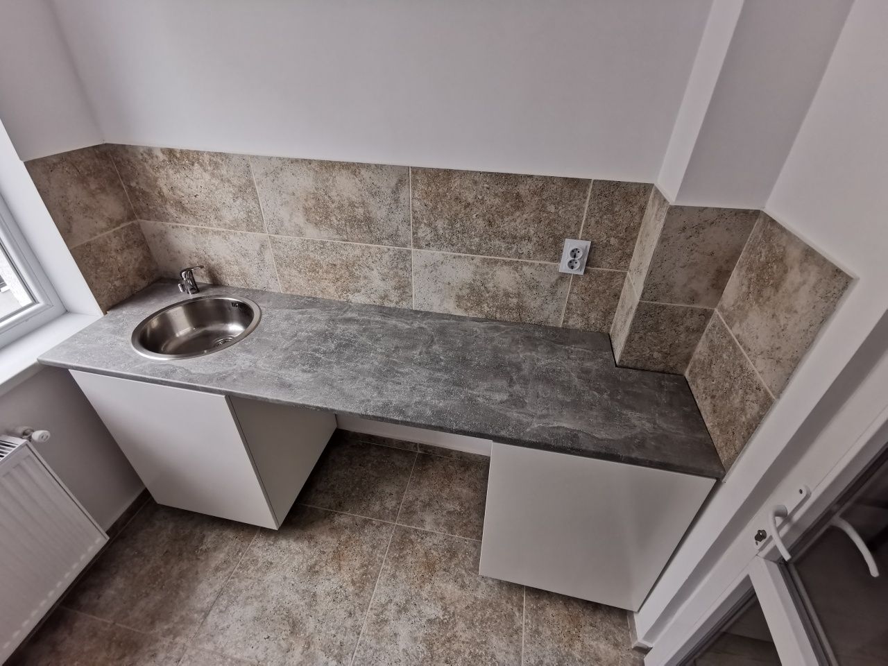 Proprietar Inchiriez Garsoniera în Avangarde City