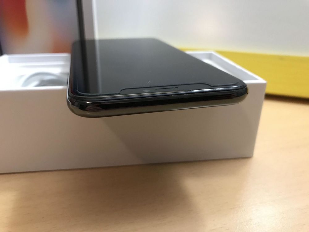 Продается срочно iPhone X