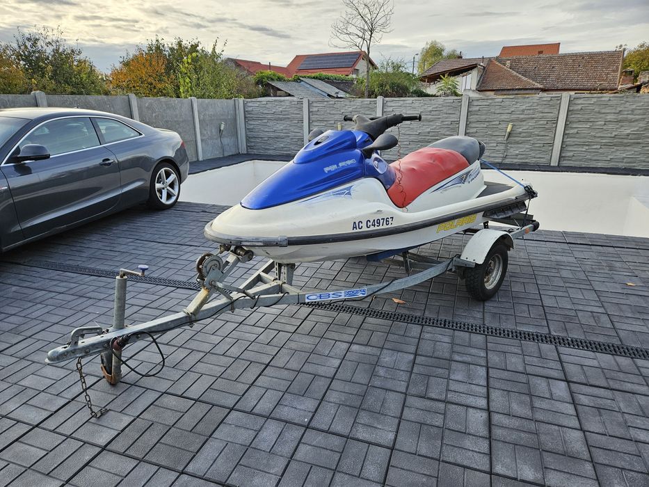 Skijet Polaris 2004 700cm3 + peridoc