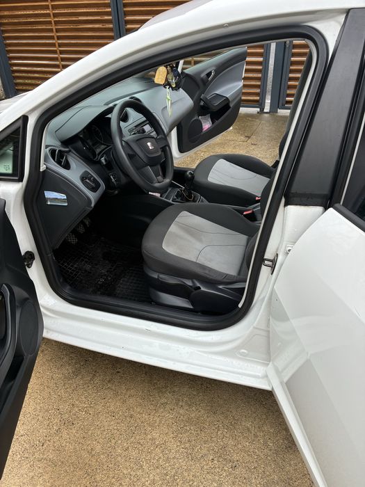 Autorurism Seat Ibiza
