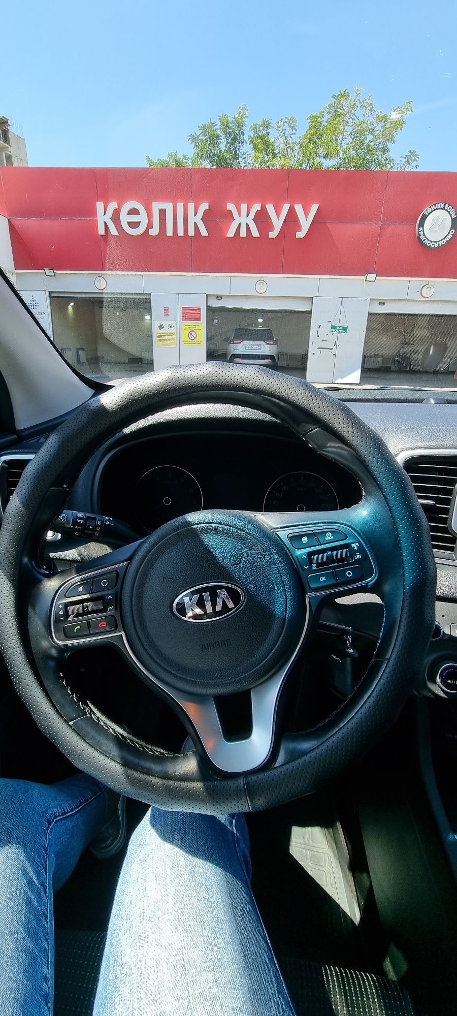 Kia sportage 2017 год