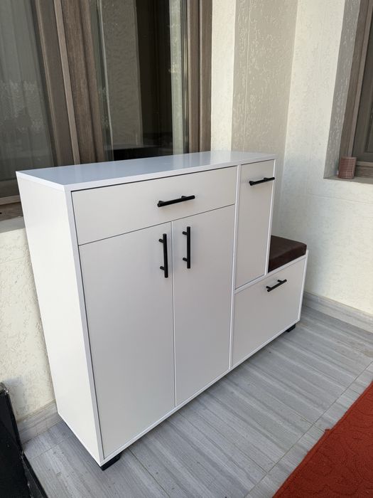 Polka oyoq kiyim shkaf ishlab chiqaruv sehidan