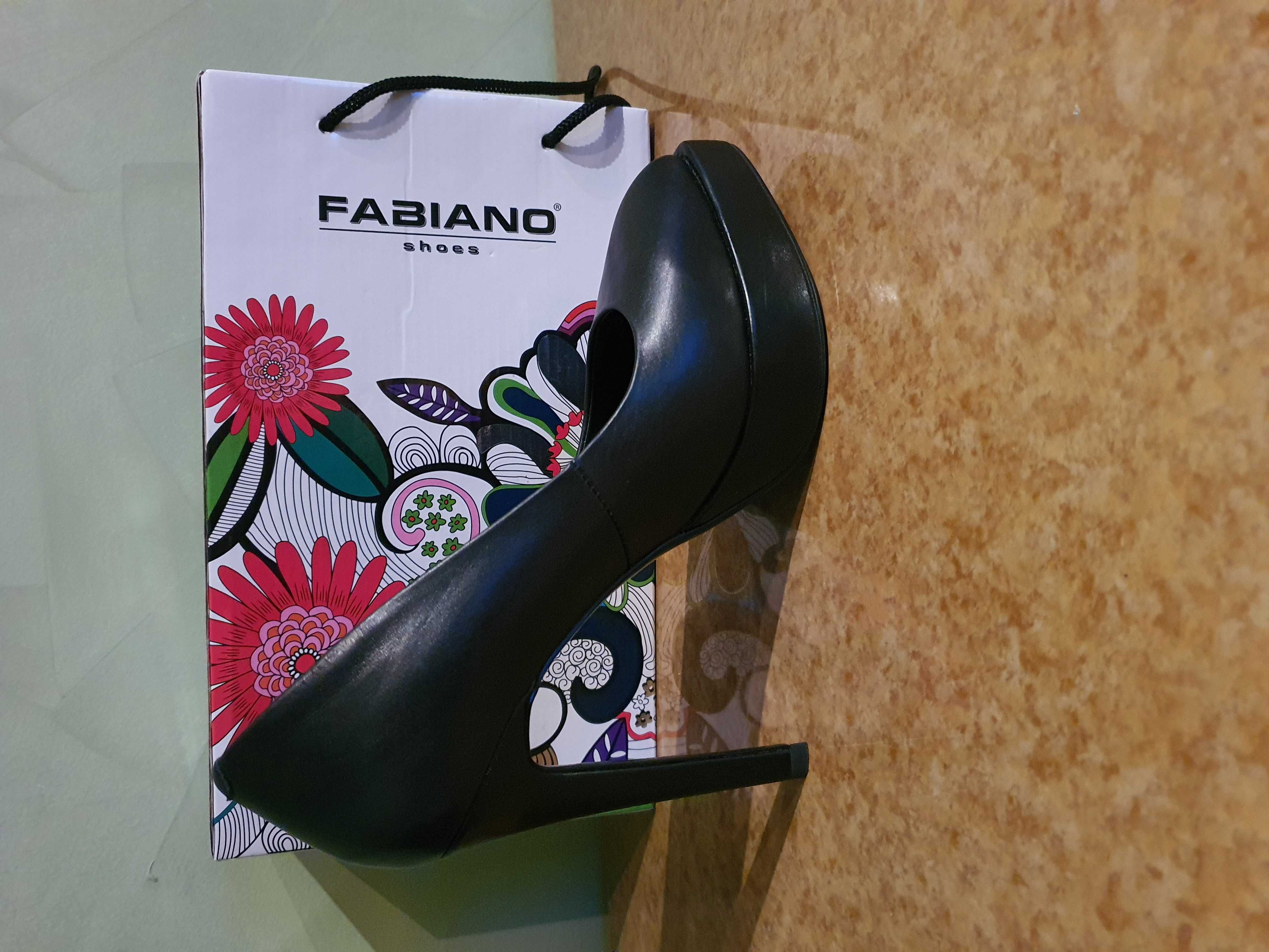 Обувки на висок ток и платформа Fabiano
