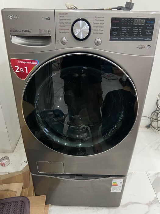 Стиральная машина LG TWINWash™ с двойной загрузкой