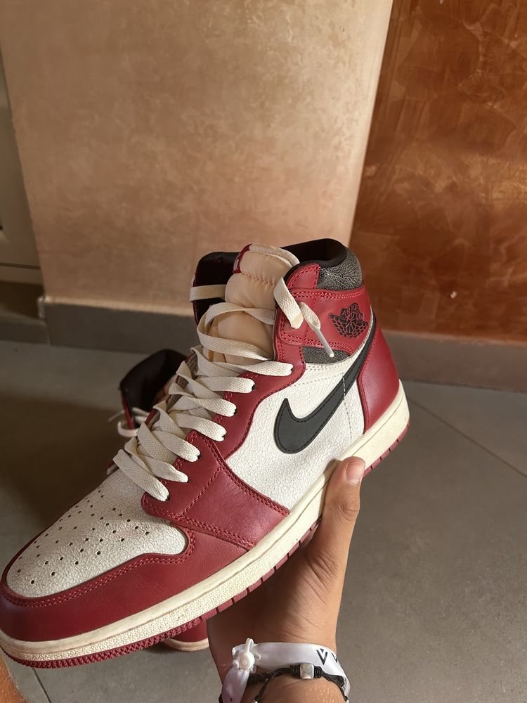 Jordan 1 Chicago Lost and Found