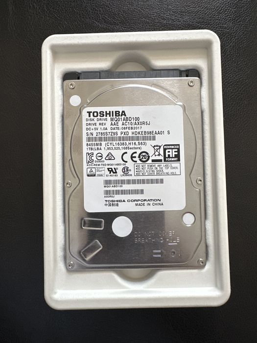 Жесткий диск 2.5 в отличном состоянии