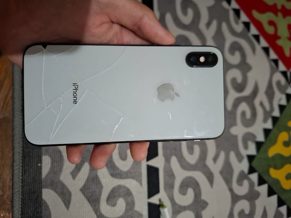 Iphone x в норм состоение