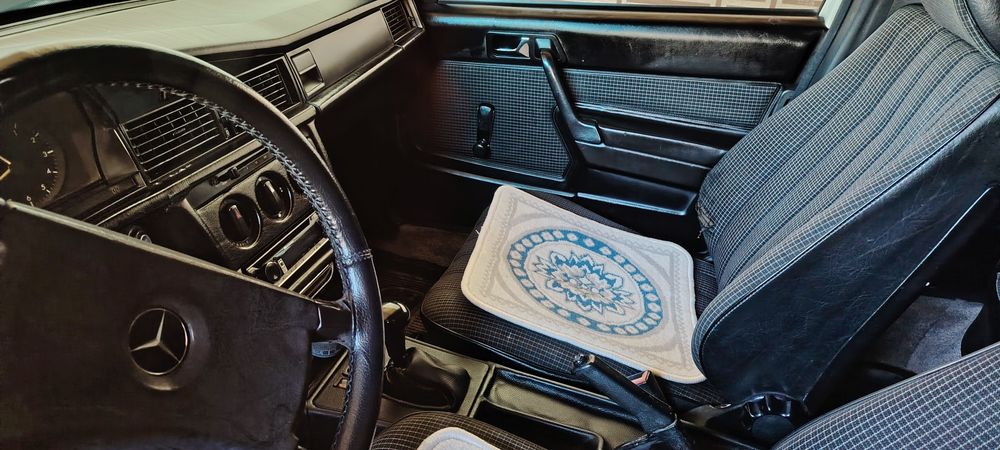 мерсадес бенс 190