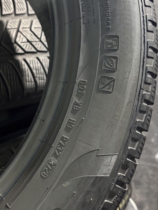 235/55R18 104H Pirelli scorpion DOT21&20