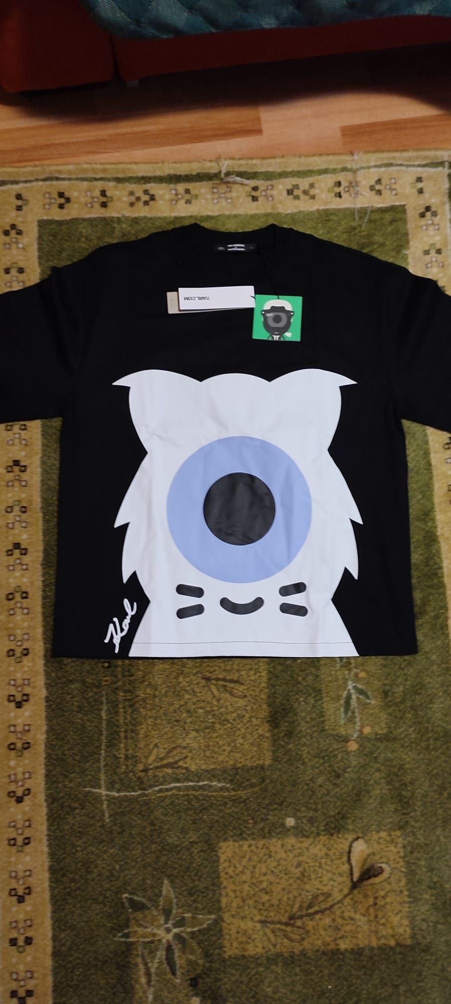 Bluza KARL Lagerfeld originala dama marimea M,L model nou deosebita