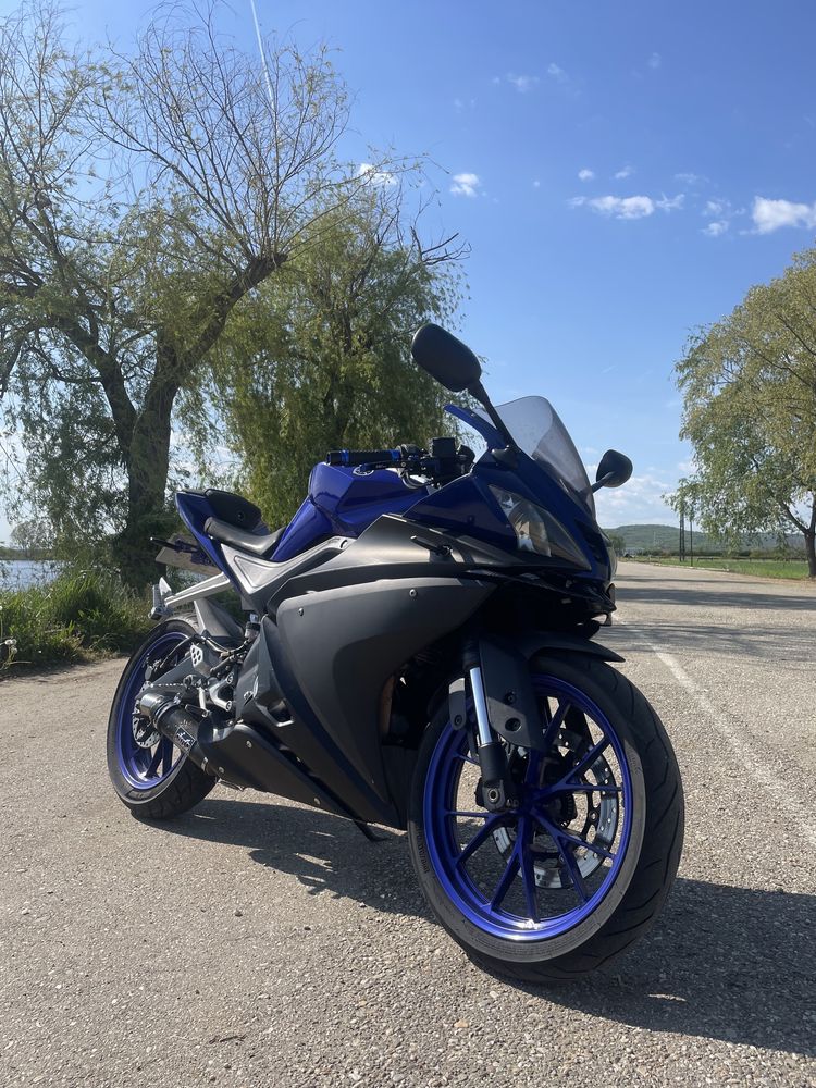 Yamaha YZF R125 ABS