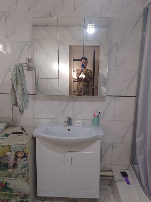 Продам мебель ванную.