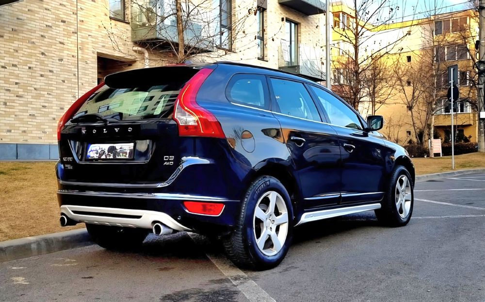 VOLVO XC60 4x4 Model R DESIGN an fabricatie 2012 2.4 D Automat