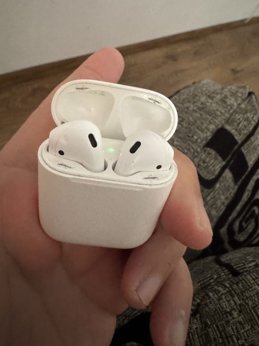 Vand casti Airpods gen 2