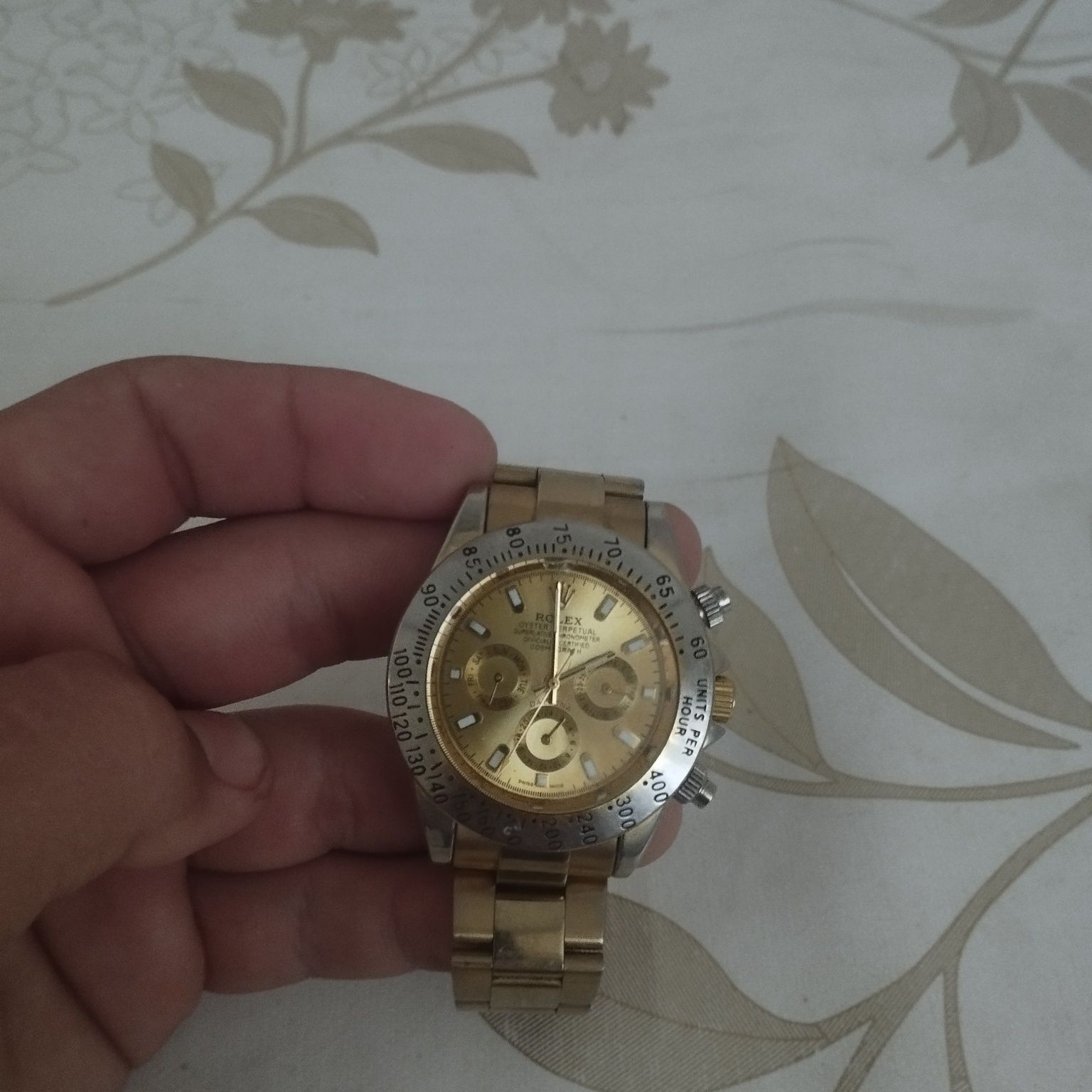 Продаётся часы Rolex