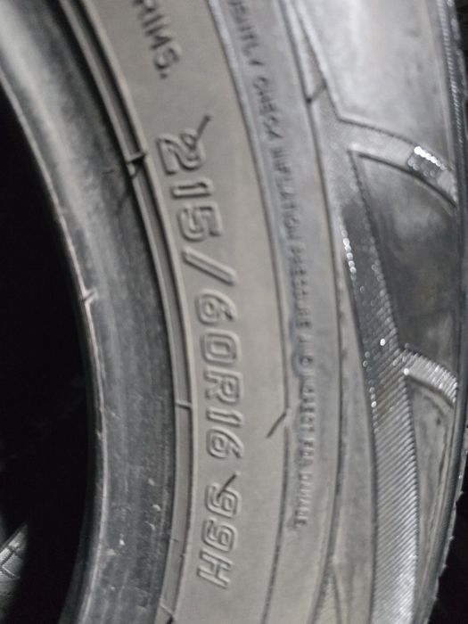 Anvelope 215/60 R16 FALKEN de iarna