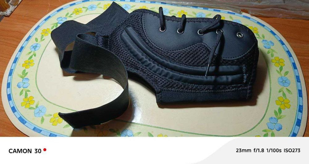 фиксатор, ортез, бандаж голеностопа