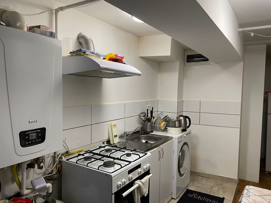 Închiriez apartament 2 camere