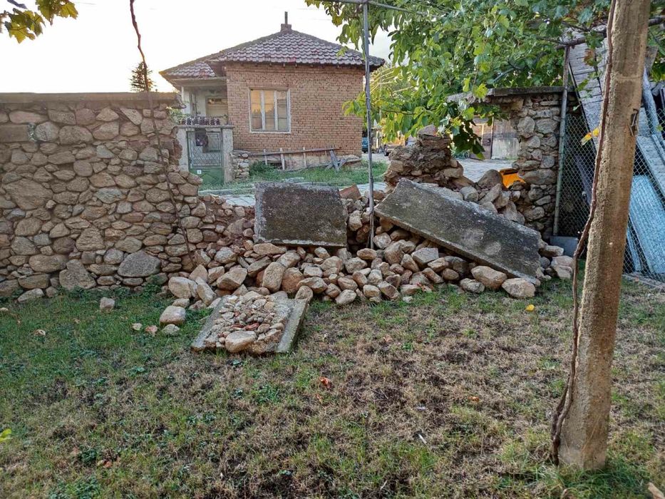 Камъни за ограда