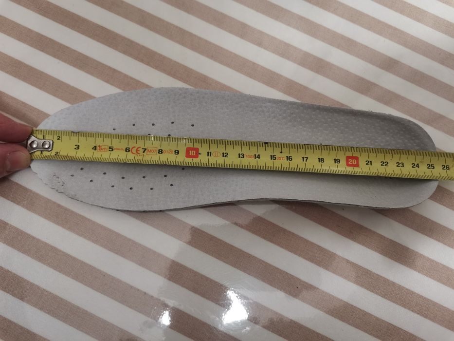 Vand sneakers NERO GIARDINI marimea 39