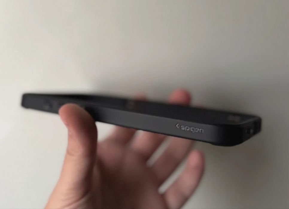 Husa Spigen IPhone 15 Pro Max Noua Antishock ABS/Cadoul Ideal