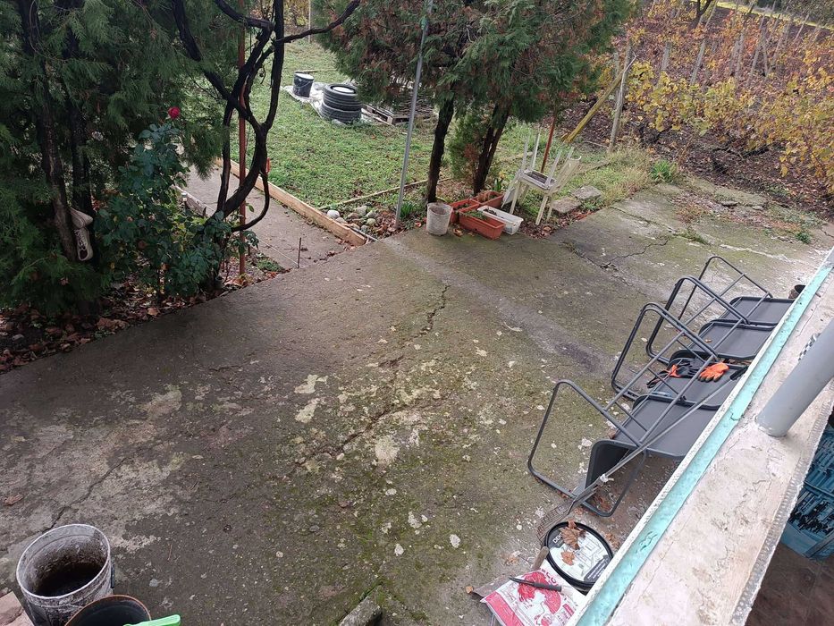 Продавам къща в Червен бряг, Маркова могила.