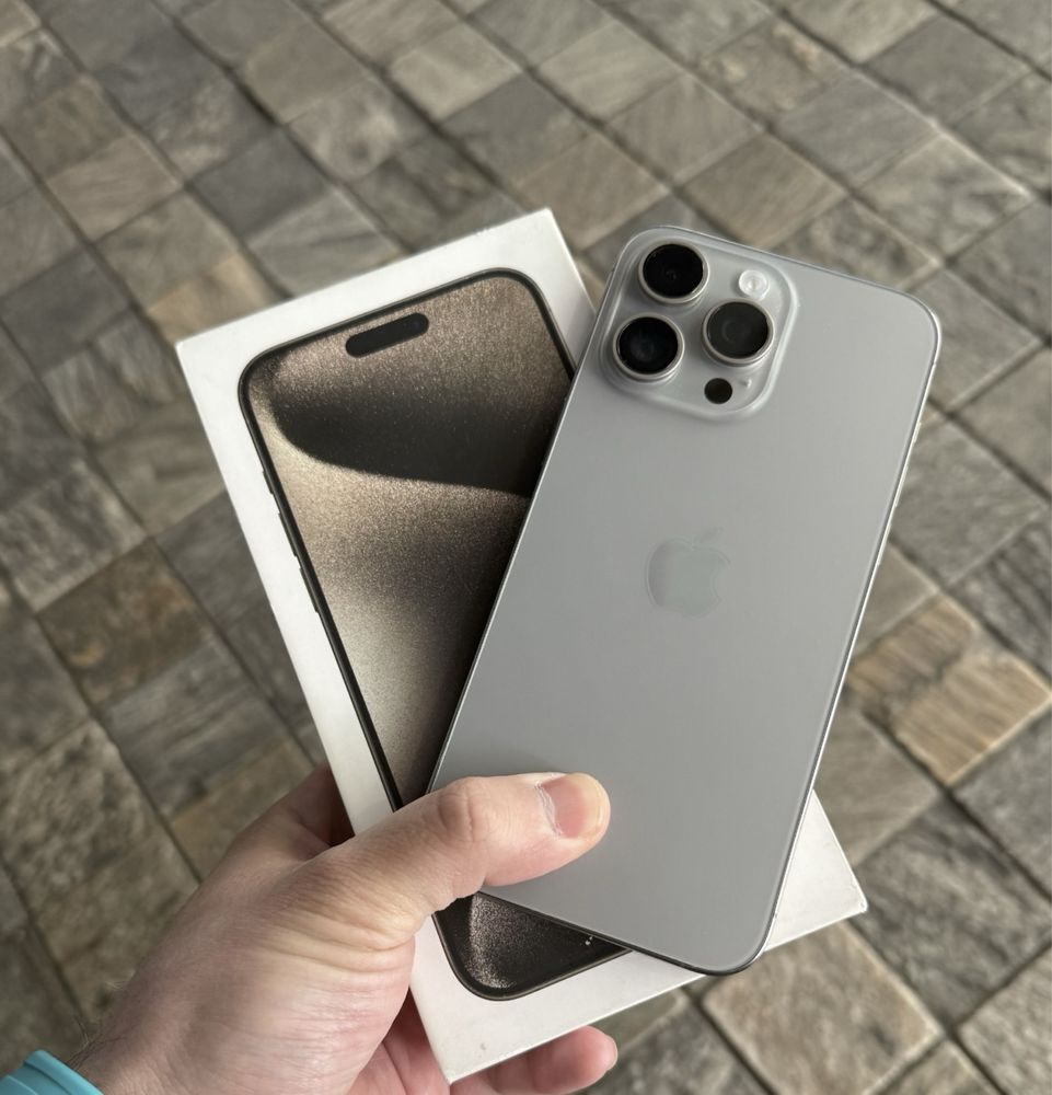 Iphone 15 pro max 256gb. Titanium LL/A.