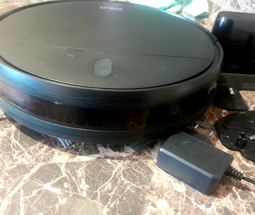 Робот Muhler BoBy за сухо и мокро почистване