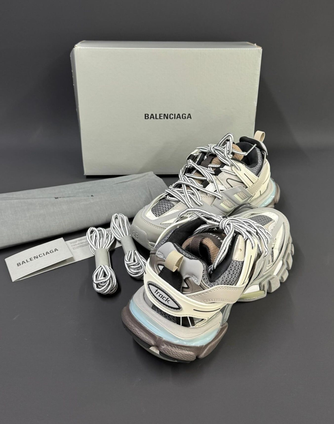 Унисекс Balenciaga truck