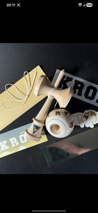 Kendama Krom Sosohan Beagle