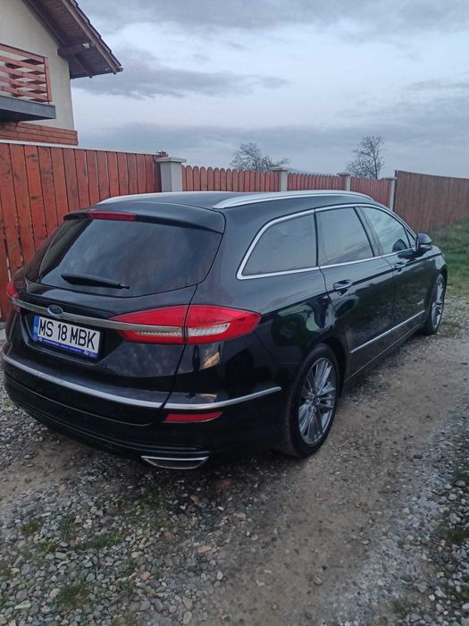 Ford Mondeo Vignale Hibrid 2019, 1999 cm³, 187 CP, 115.000 KM