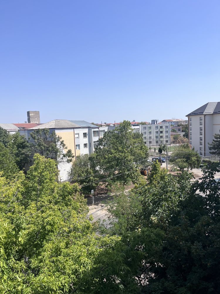 Inchiriez apartamanet 2 camere