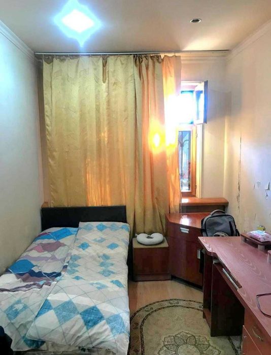 Буюк Ипак Йули 3/1/4  74м²  Кирпич.
