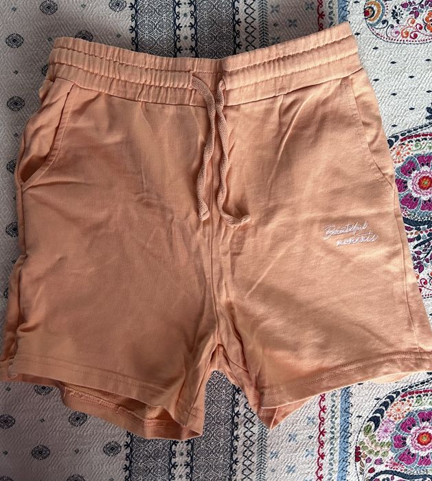 Дамски къси панталони