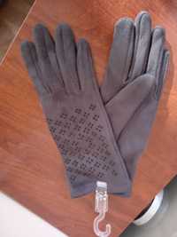 Нови дамски сиви ръкавици с добавени нежни мъниста