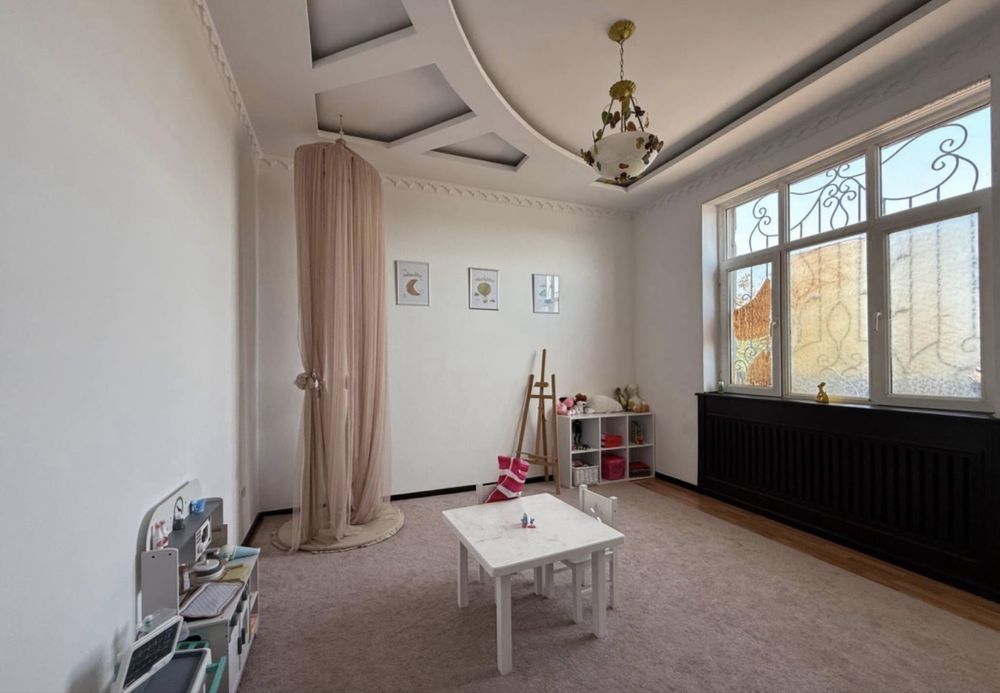 Продажа участка Центр Луначарского Ул Газалкент срочно