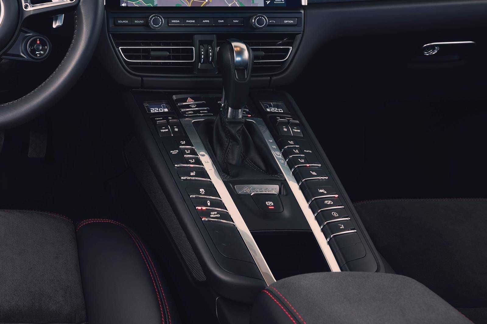 Porsche PCM5.0 PCM6.0 Конвертиране карти Apple CarPlay Android Порше