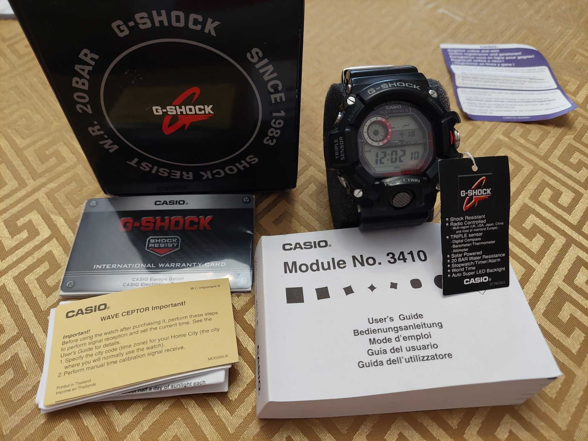 Продавам уникален  часовник CASIO G-SHOK