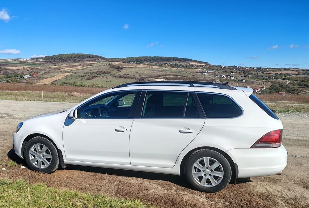 Volkswagen Golf 6 /  1.6 TDi (Disel)