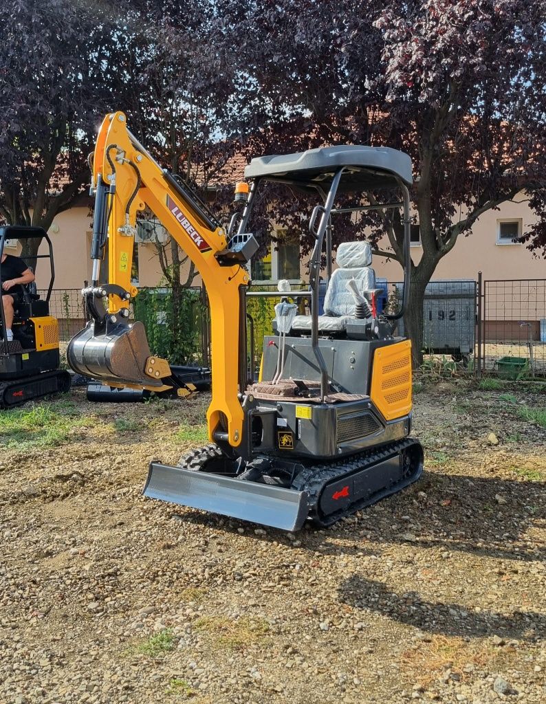Miniexcavator Lubeck W 165 Nou Garantie 2 ani