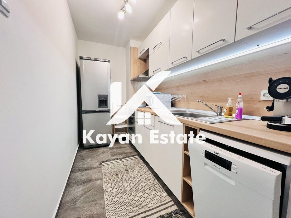 Дава се под наем Двустаен апартамент в Бургас, Зорница - 53 кв.м за 561 € - Снимка #2