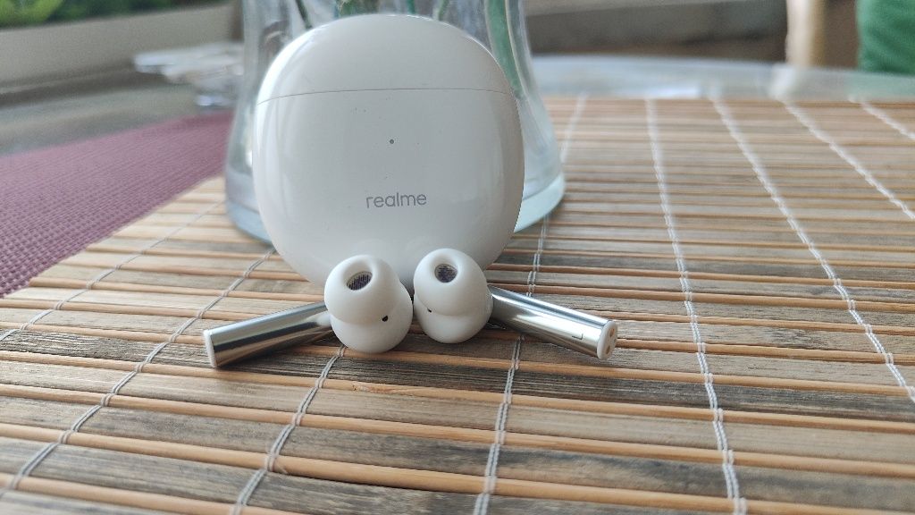 Realme Air 2 слушалки бели