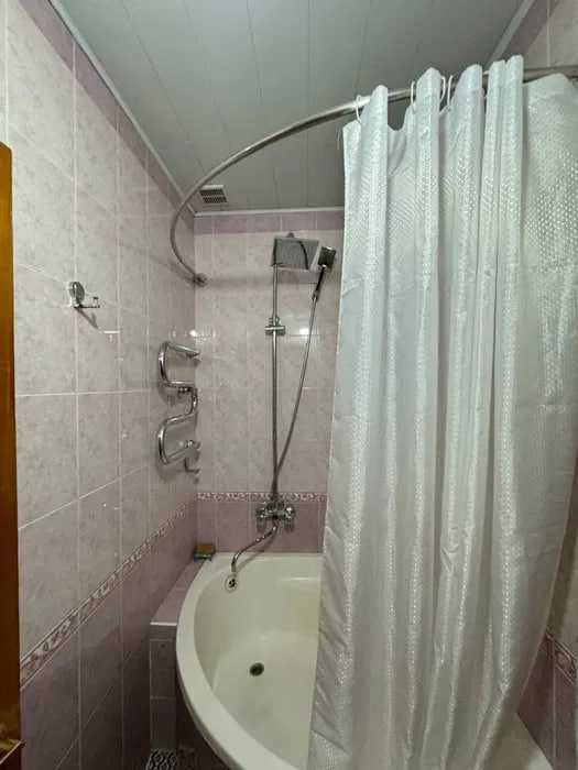 Срочно продается квартира 3*4/1/5 в Сергели-4 с подвалом 78 квм 93000$