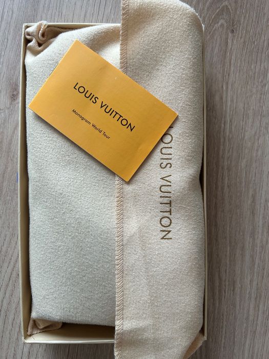 Louis Vuitton чанта