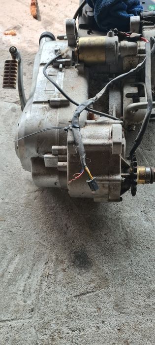 Vând Motor ATV GY6 150cm3 Automat  fata-spate