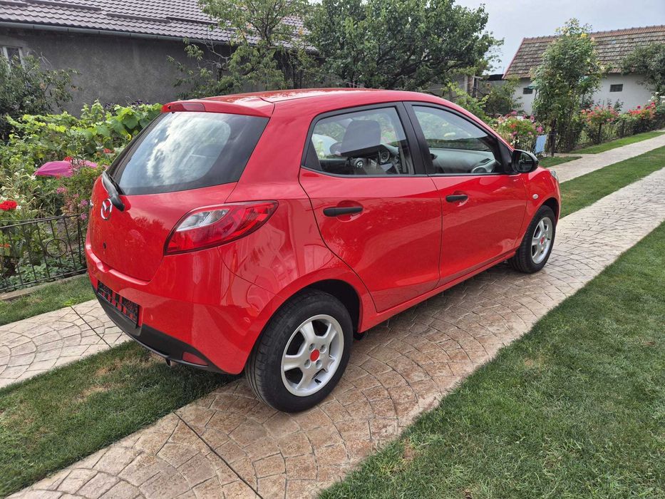 Mazda 2 1.3 Benzina 75 Cp 2009