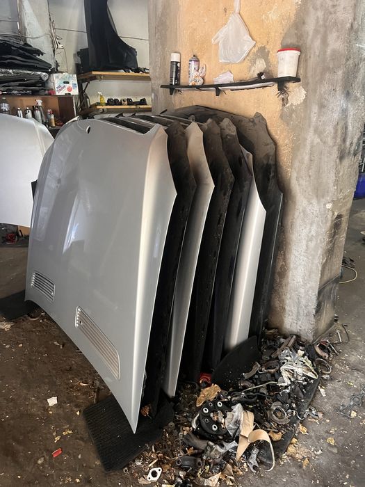 Преден капак Mercedes S class W221 -Черен, сив и тъмно син