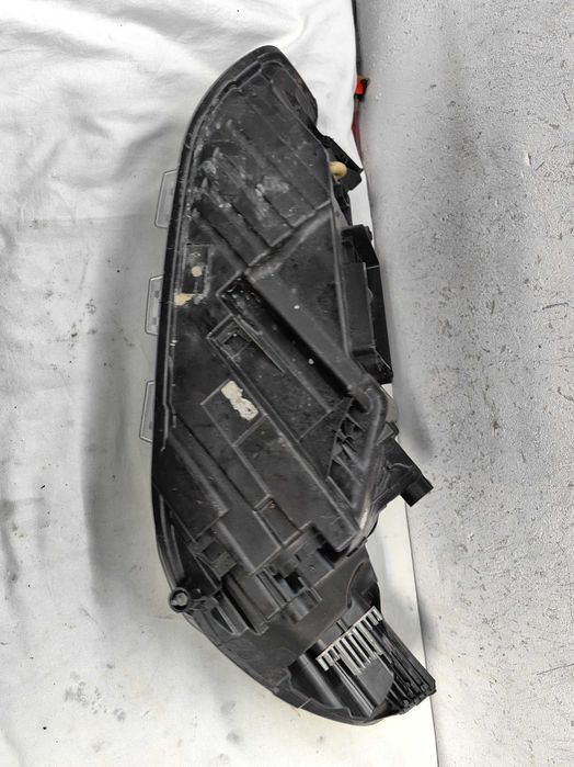 Оригинален фар Форд Фокус  Ford Focus Led