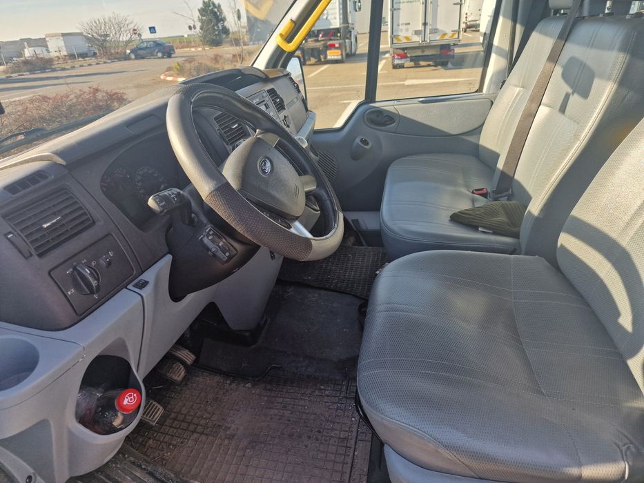 Ford Tranzit 8+1 2013 Euro5 A/C model lung