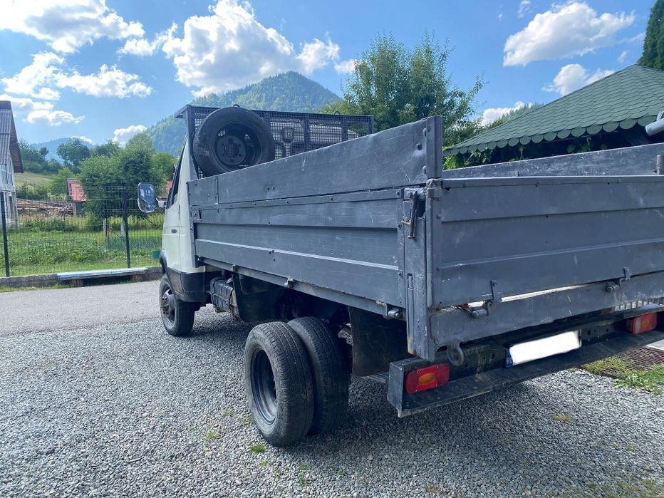 Autoutilitară Gazelle basculantă